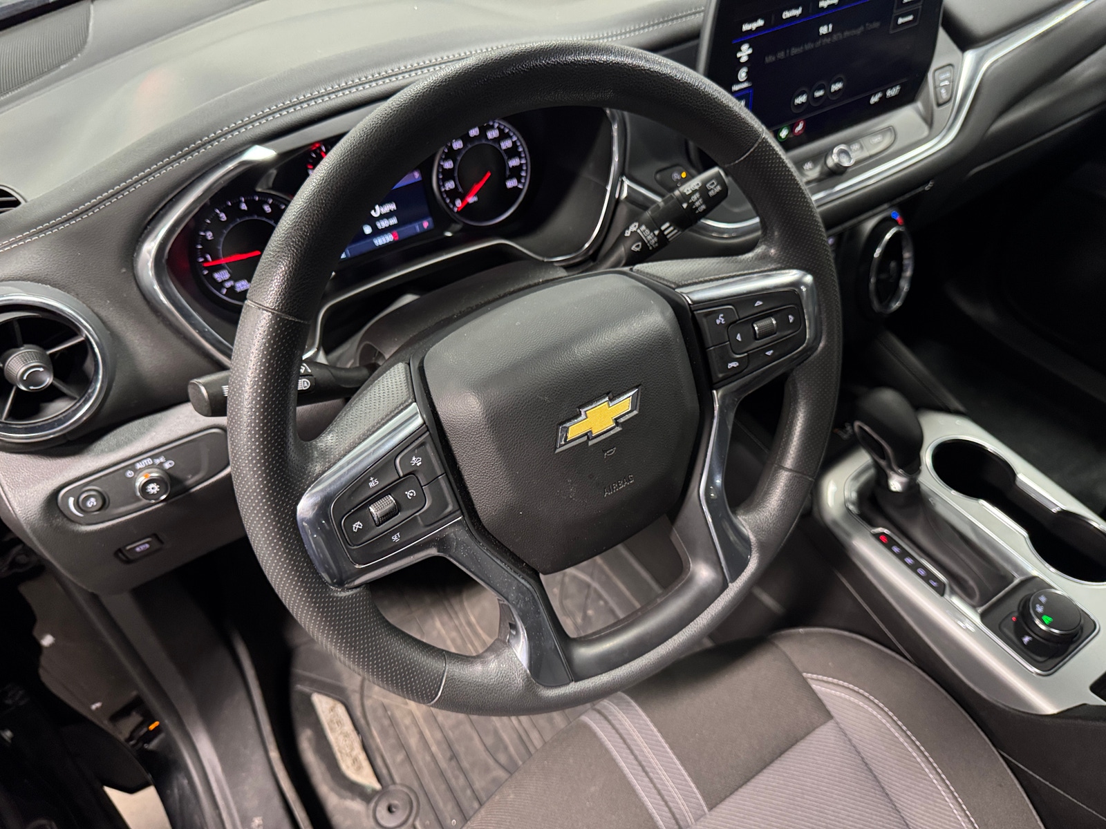 Thumbnail: 2024 Chevrolet Blazer - 5