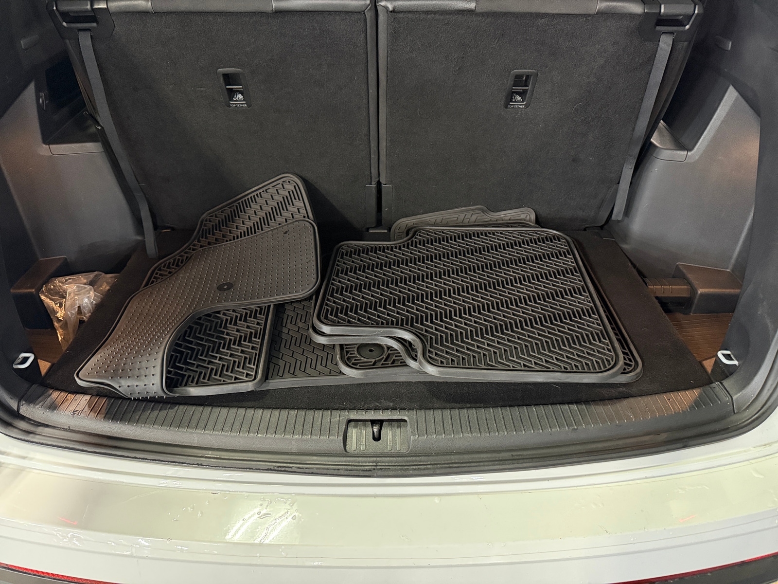 Thumbnail: 2021 Volkswagen Atlas - 6