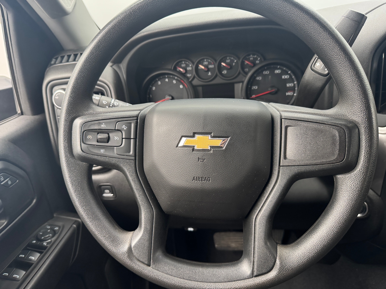 Thumbnail: 2025 Chevrolet Silverado 2500 - 5