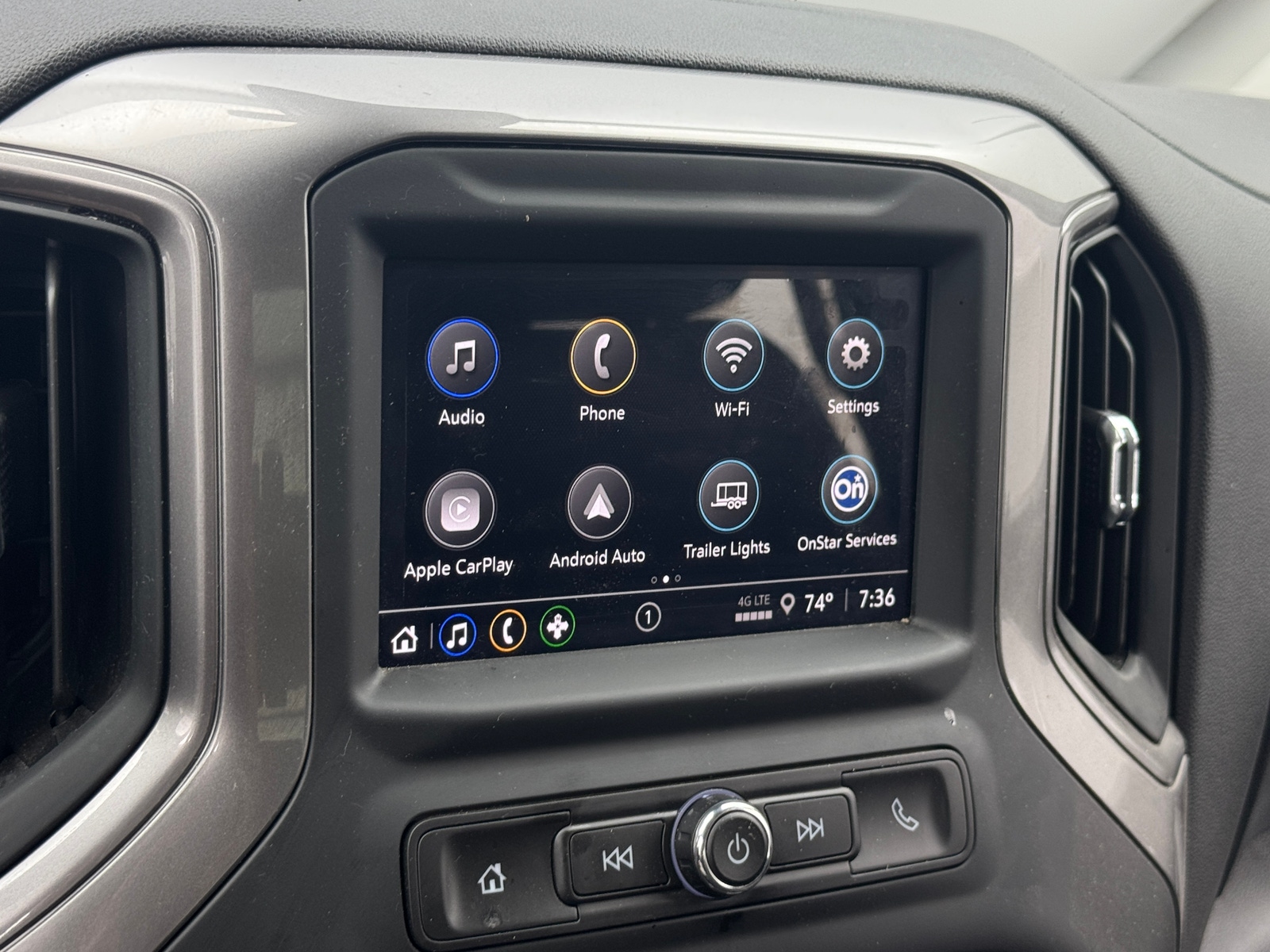 Thumbnail: 2025 Chevrolet Silverado 2500 - 4