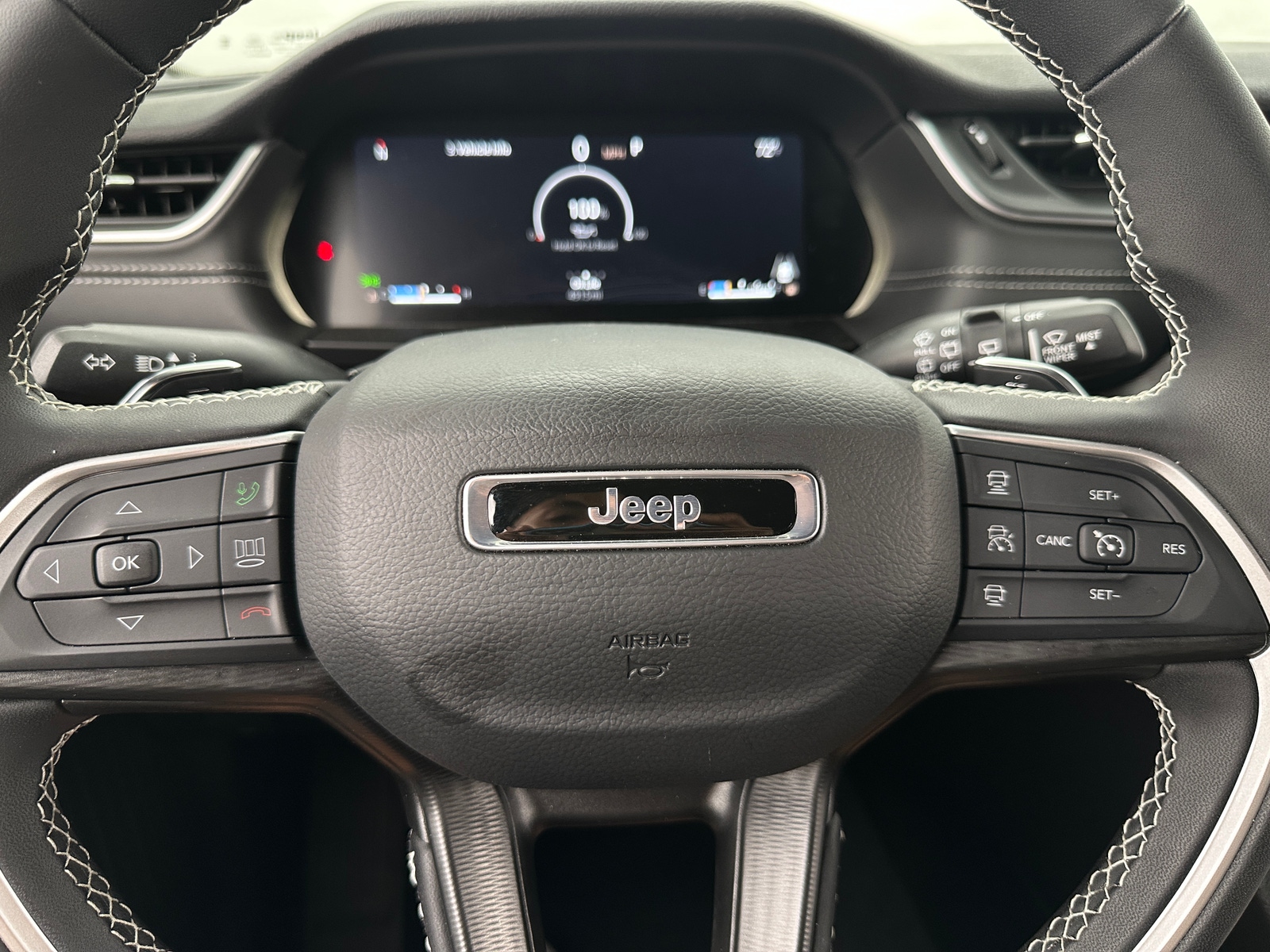 Thumbnail: 2025 Jeep Grand Cherokee L - 5
