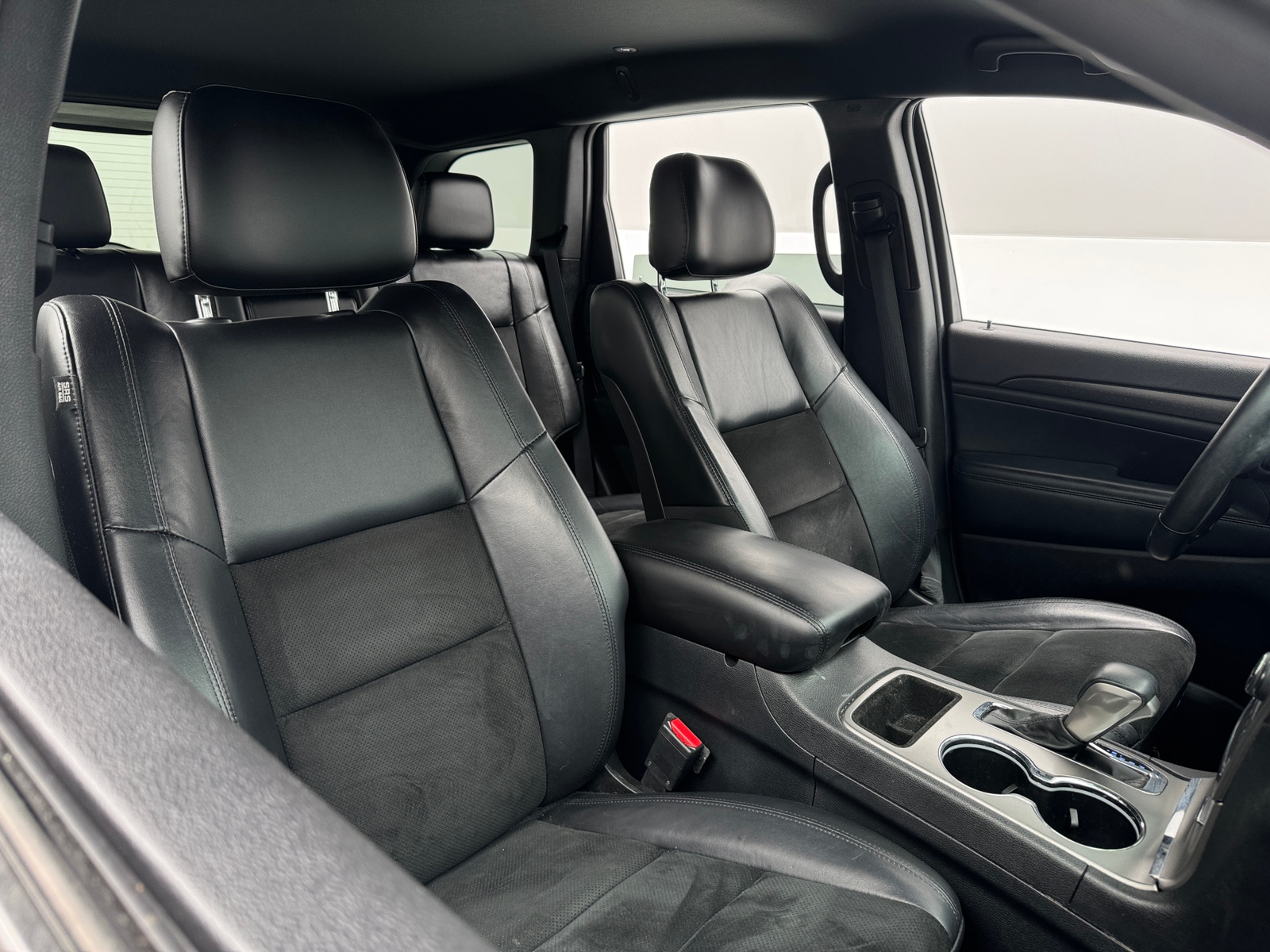 Thumbnail: 2018 Jeep Grand Cherokee - 2