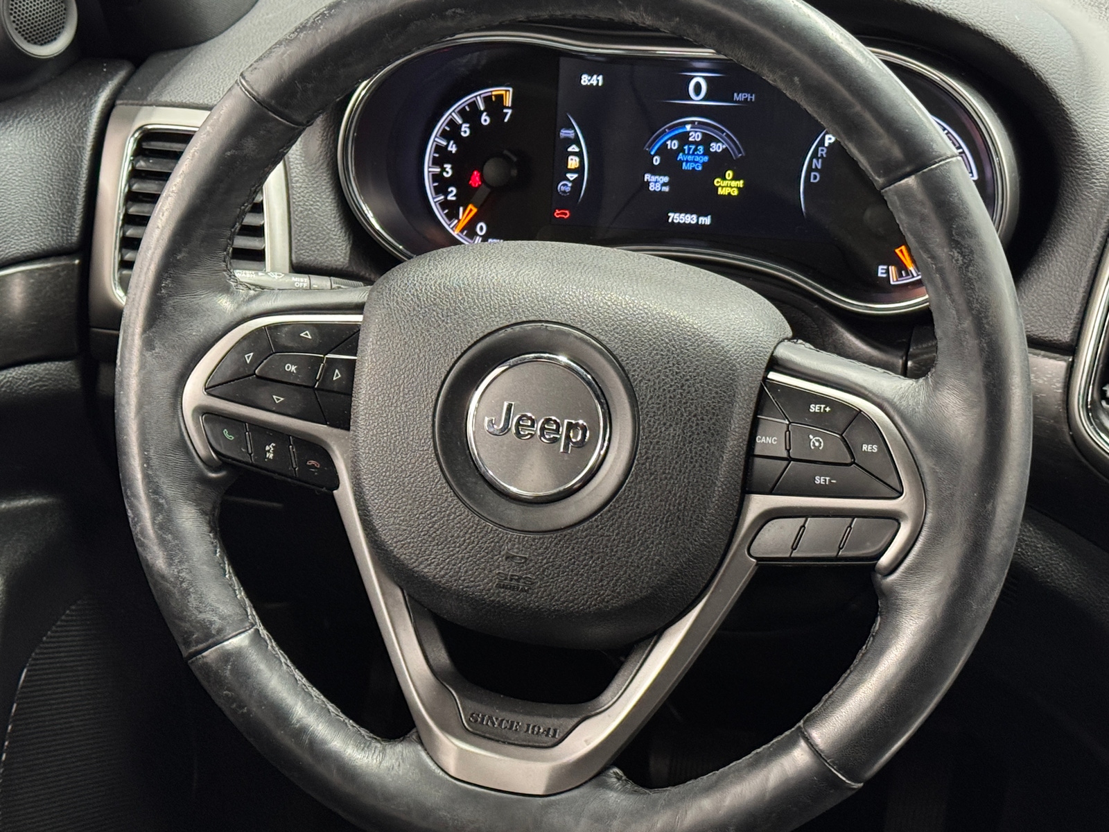 Thumbnail: 2018 Jeep Grand Cherokee - 5