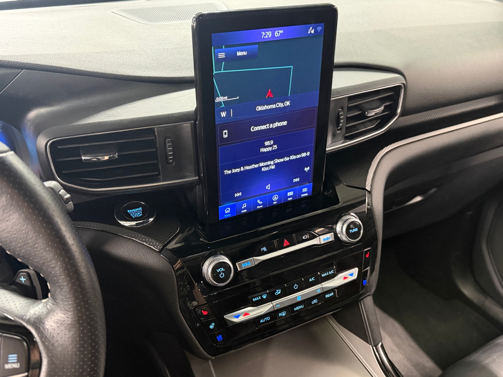 Thumbnail: 2022 Ford Explorer - 3