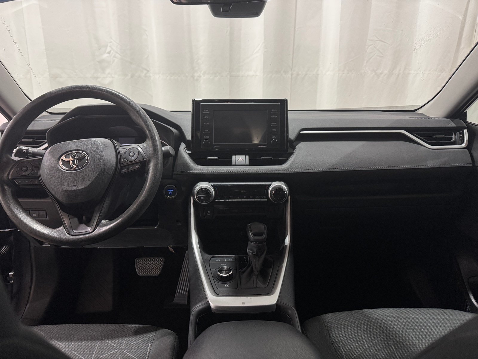 Thumbnail: 2022 Toyota RAV4 - 3