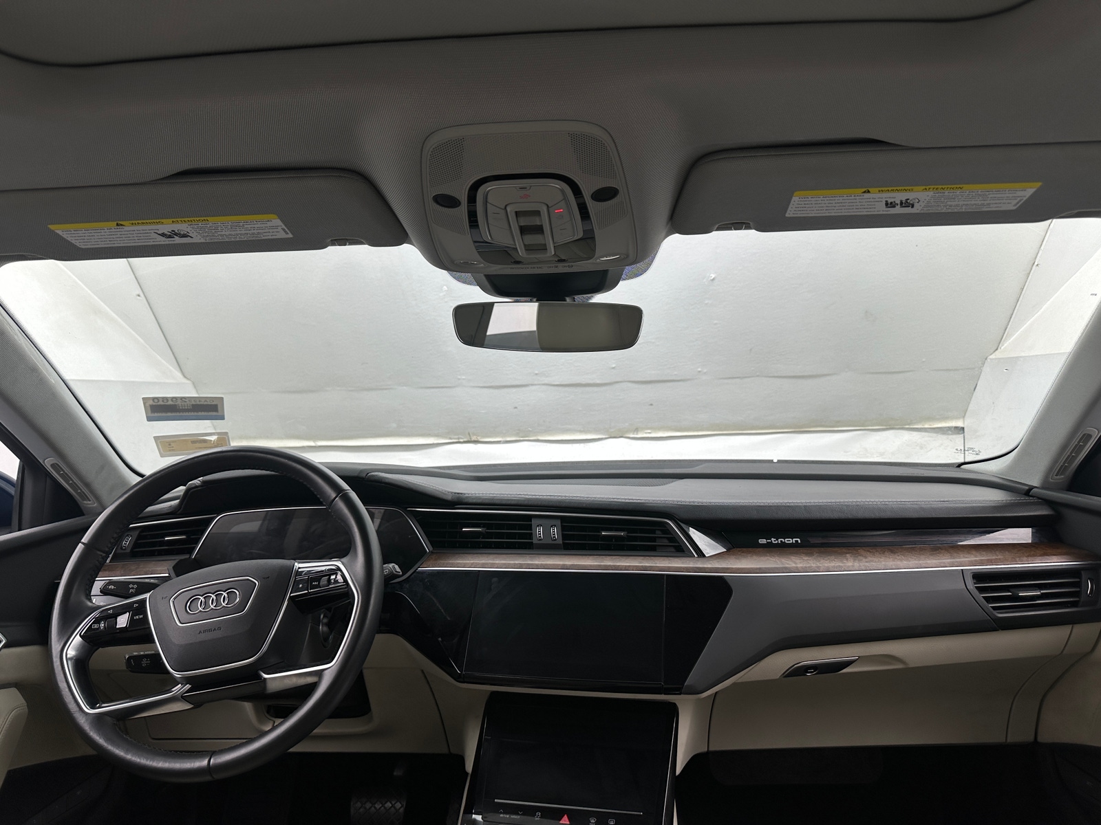 Thumbnail: 2019 Audi e-tron - 2