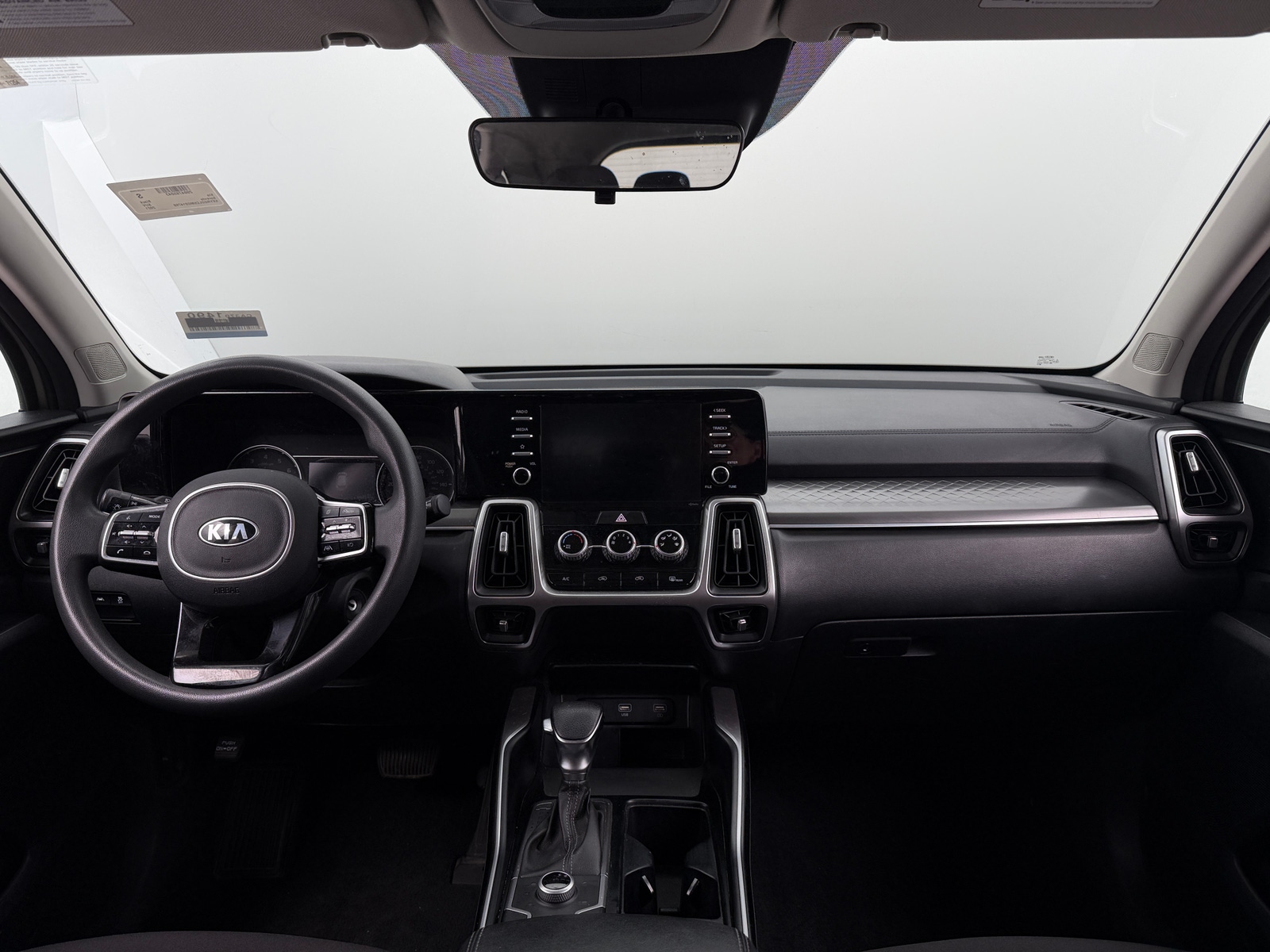 Thumbnail: 2021 Kia Sorento - 3