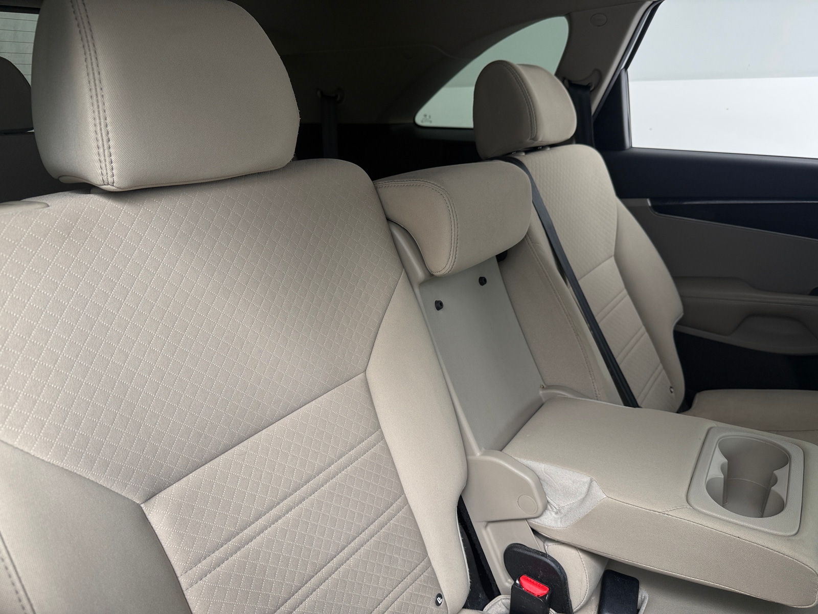 Thumbnail: 2019 Kia Sorento - 6