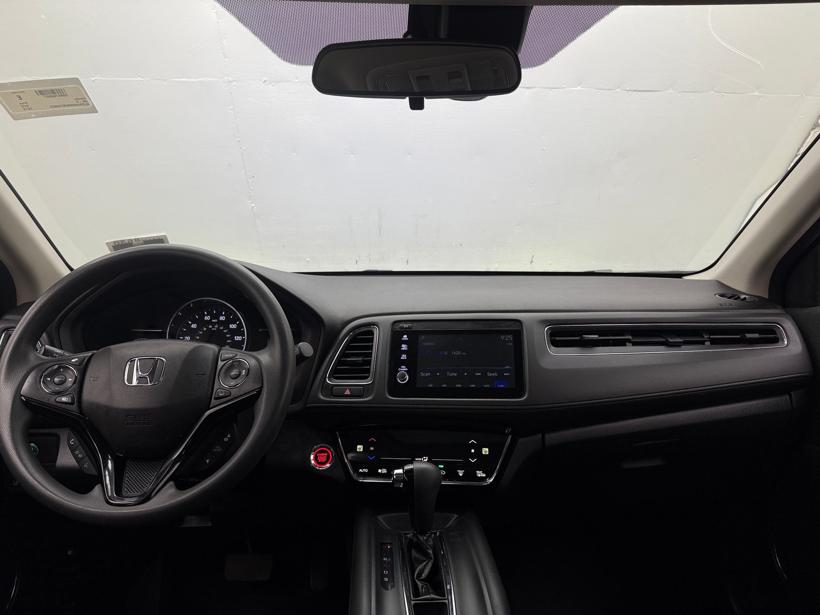 Thumbnail: 2019 Honda HR-V - 3