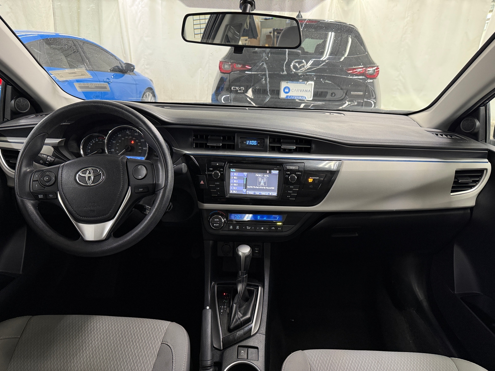 Thumbnail: 2016 Toyota Corolla - 3