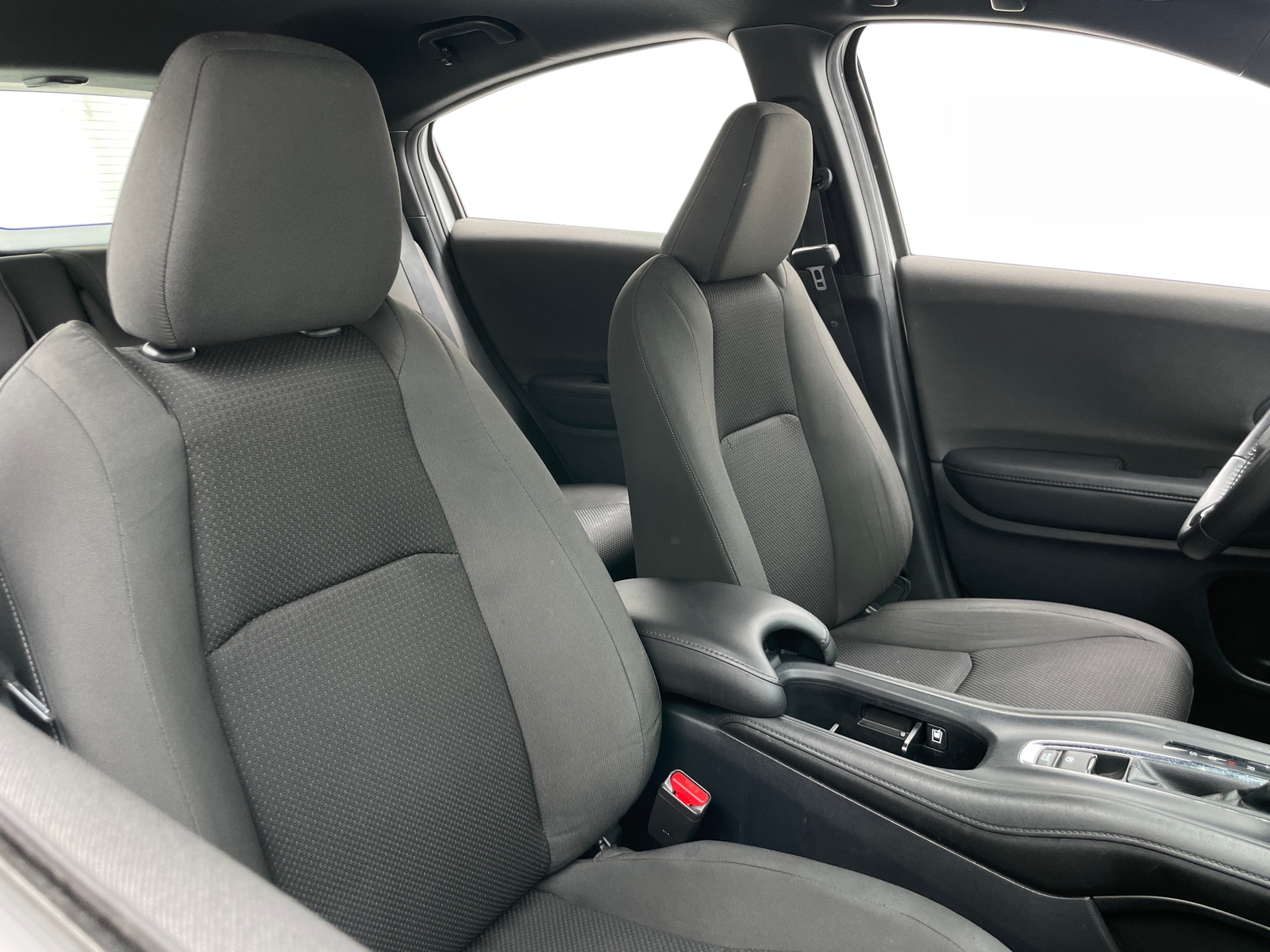 Thumbnail: 2019 Honda HR-V - 2