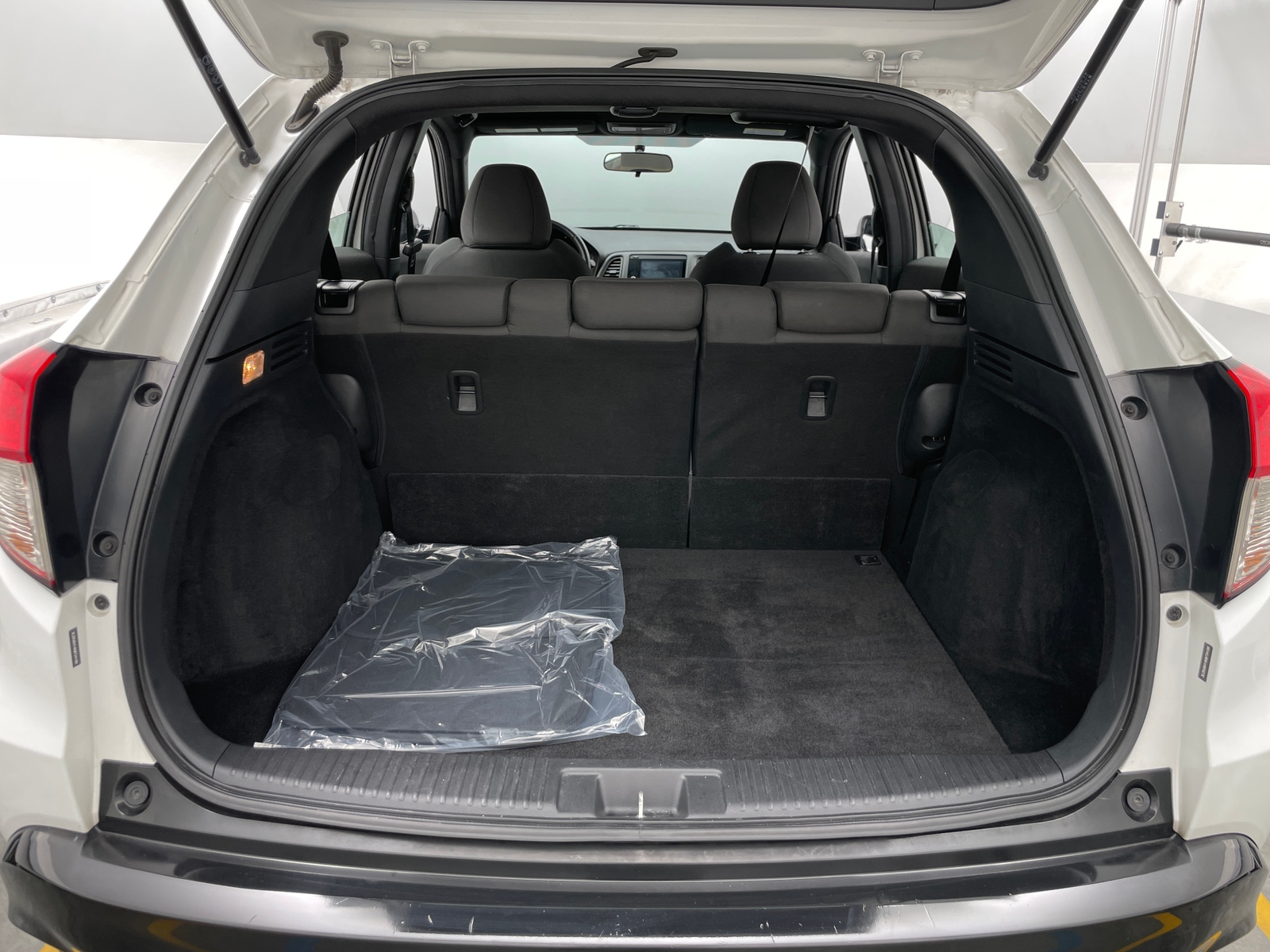 Thumbnail: 2019 Honda HR-V - 7