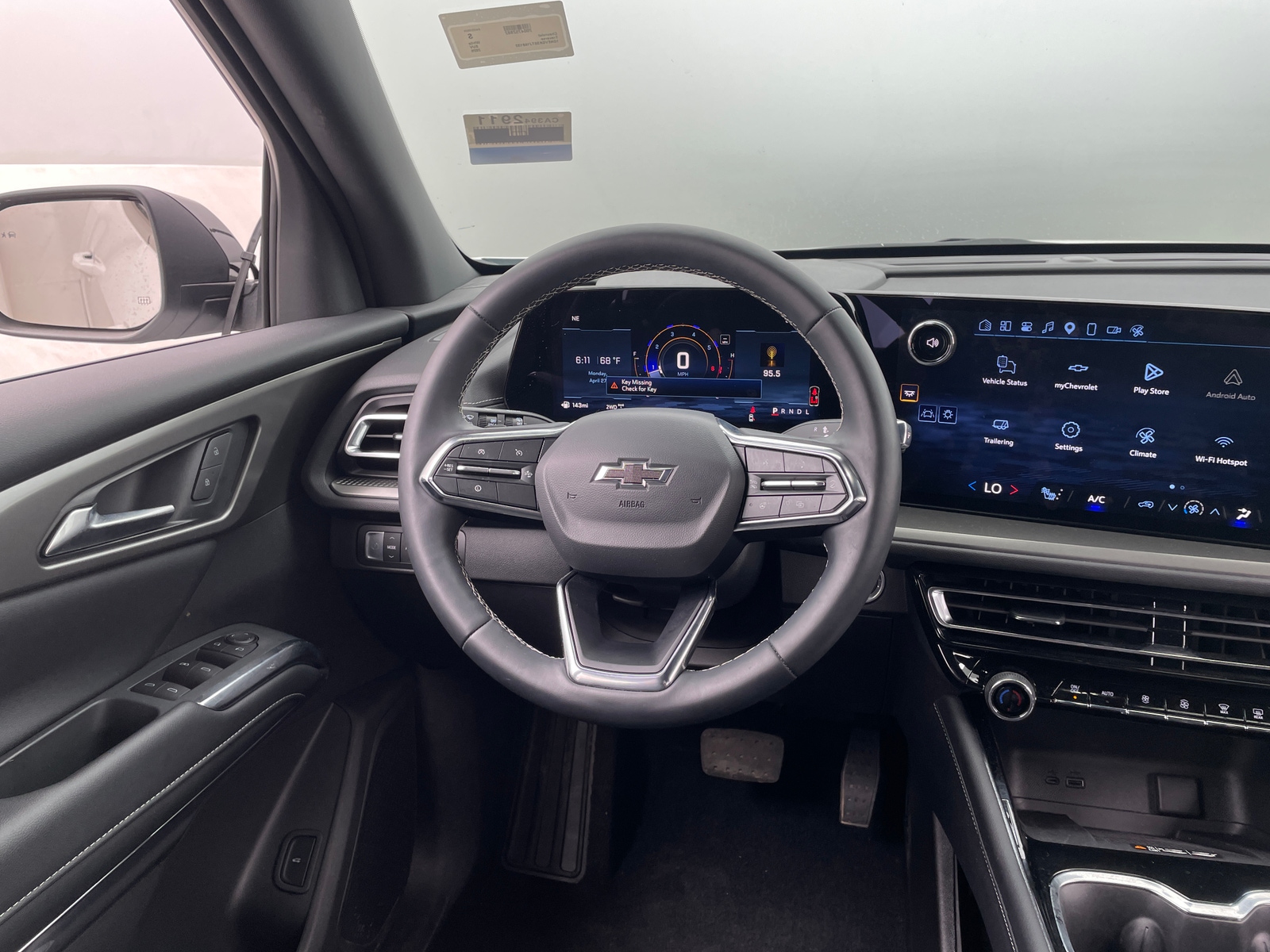 Thumbnail: 2026 Chevrolet Traverse - 5