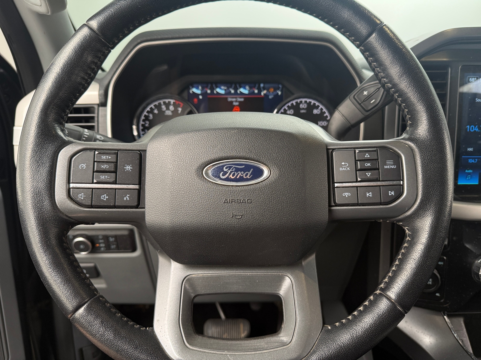 Thumbnail: 2022 Ford Econoline - 5