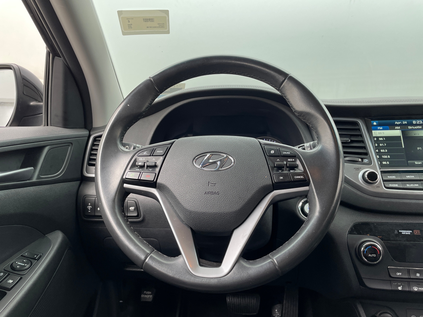 Thumbnail: 2016 Hyundai Tucson - 4