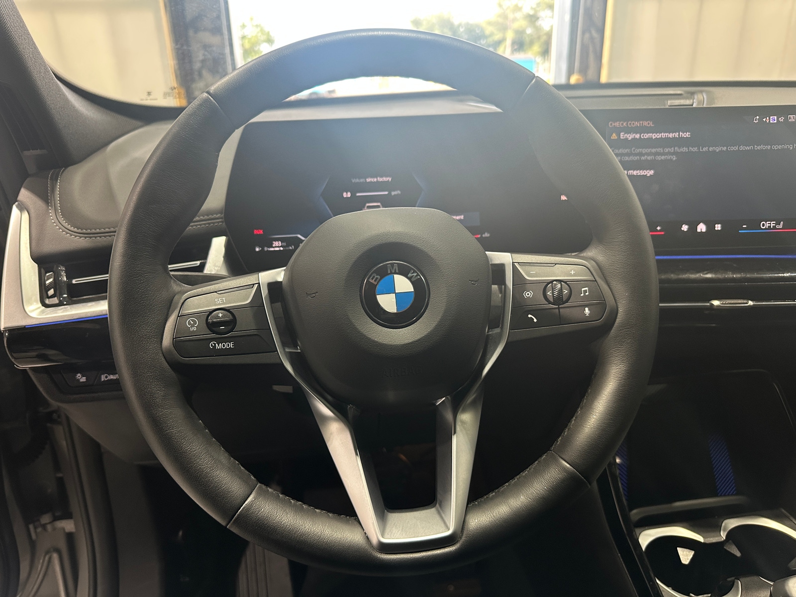 Thumbnail: 2025 BMW X1 - 4