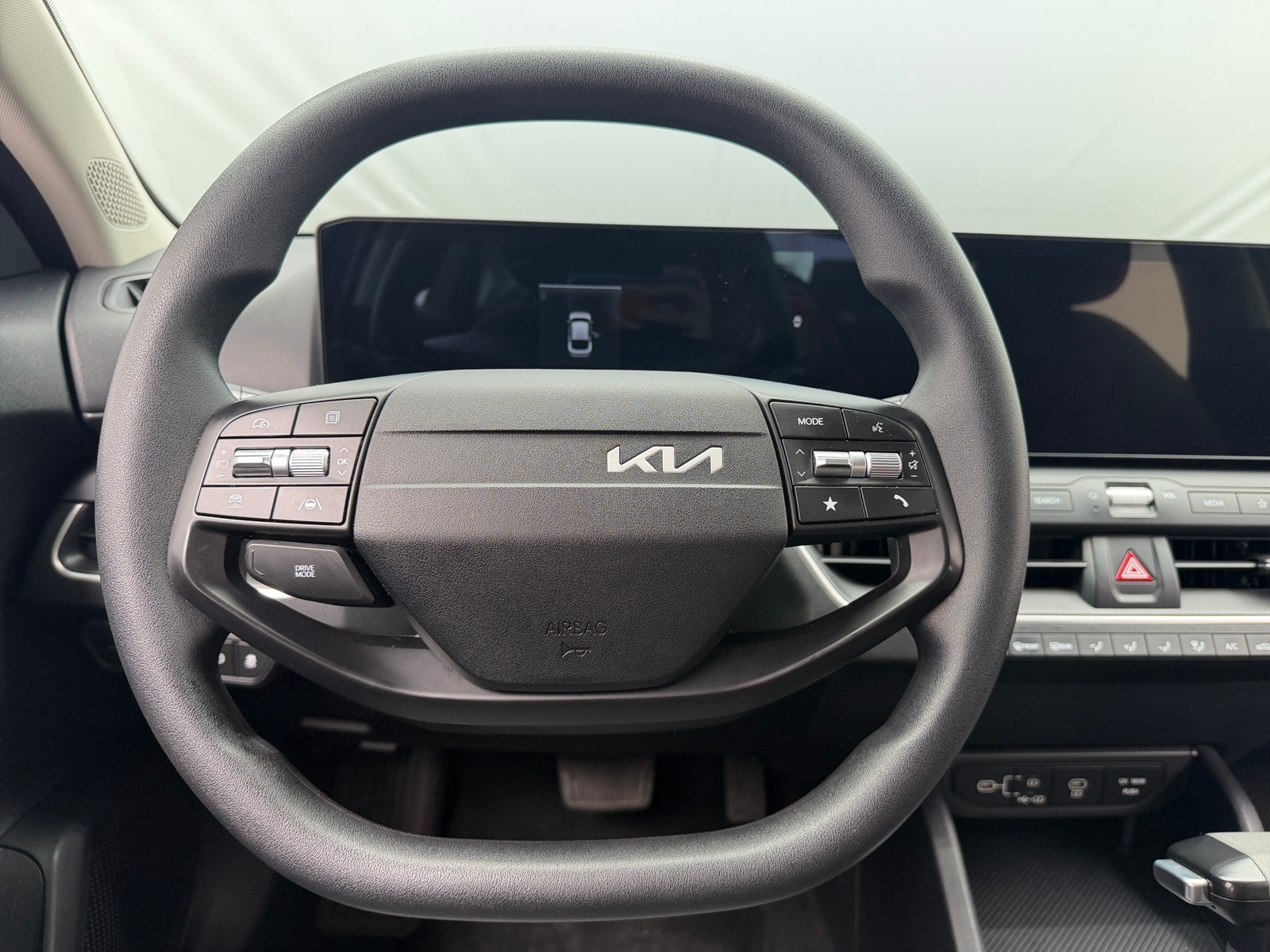 Thumbnail: 2025 Kia K4 - 5
