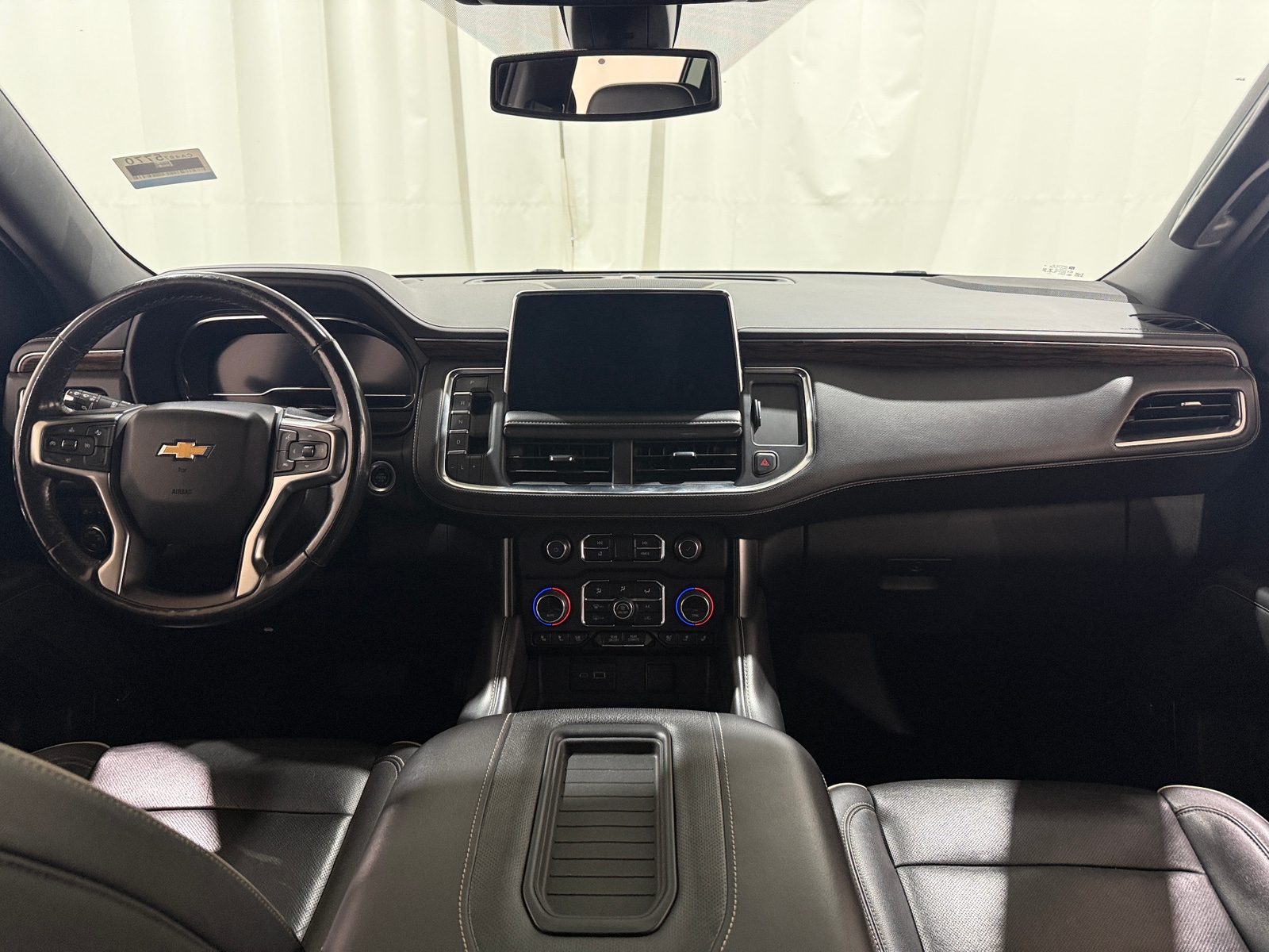 Thumbnail: 2022 Chevrolet Suburban - 2