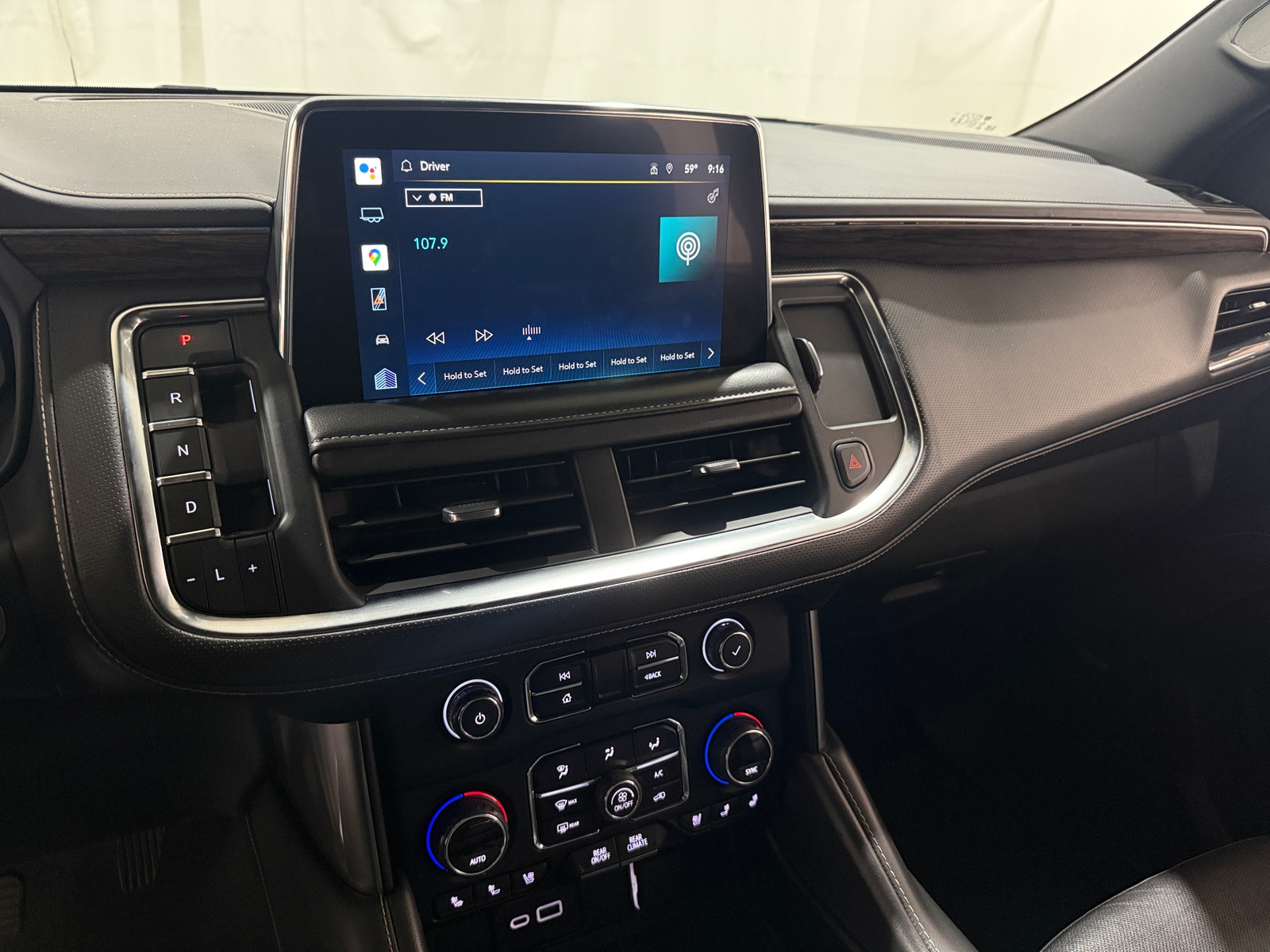 Thumbnail: 2022 Chevrolet Suburban - 3