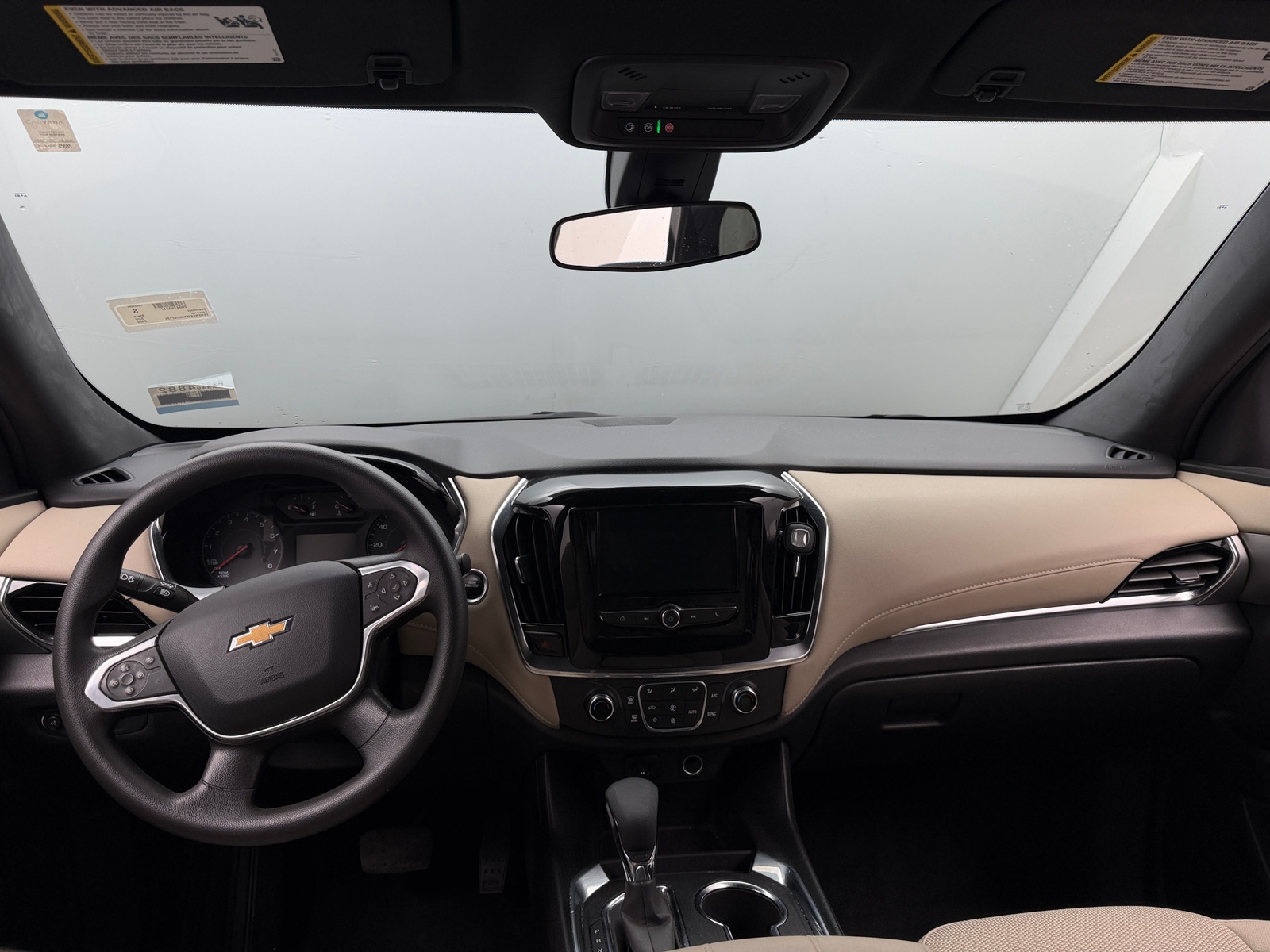 Thumbnail: 2022 Chevrolet Traverse - 3