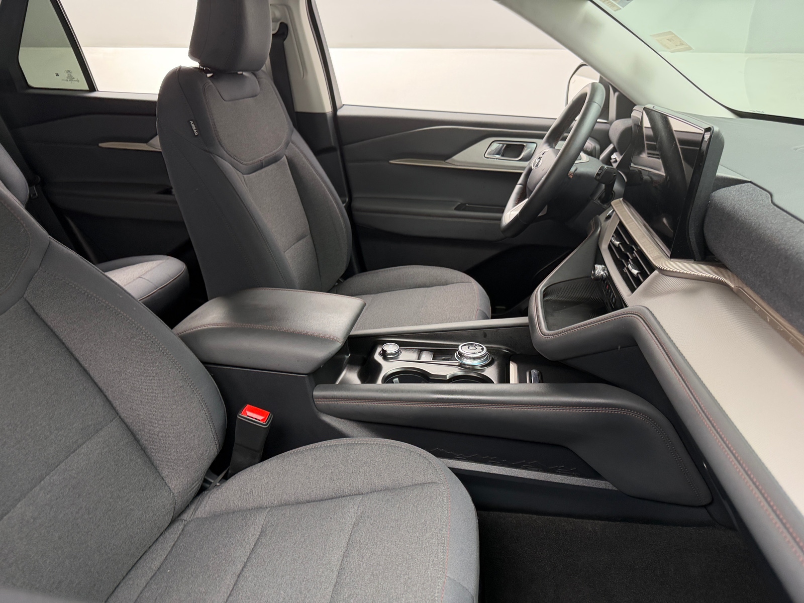 Thumbnail: 2025 Ford Explorer - 2