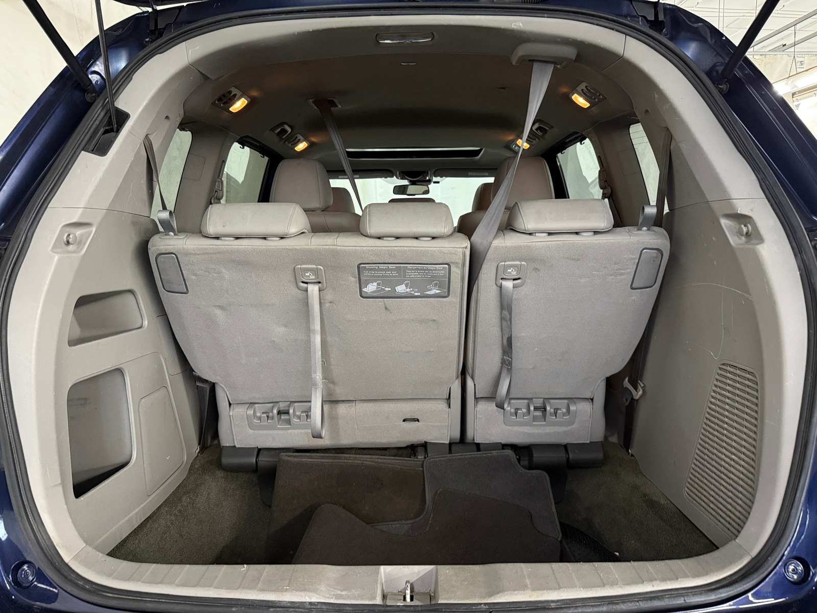 Thumbnail: 2015 Honda Odyssey - 6
