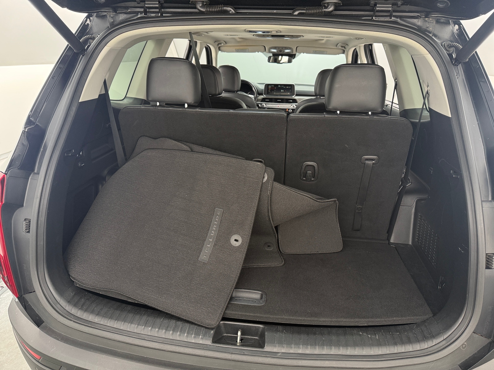 Thumbnail: 2020 Kia Telluride - 6