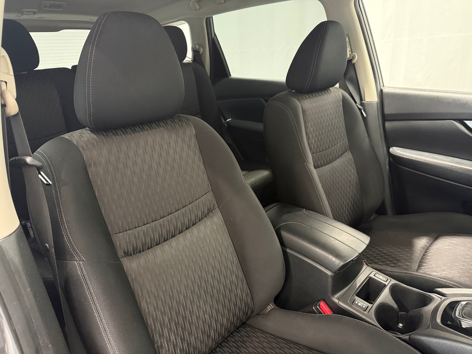 Thumbnail: 2019 Nissan Rogue - 2