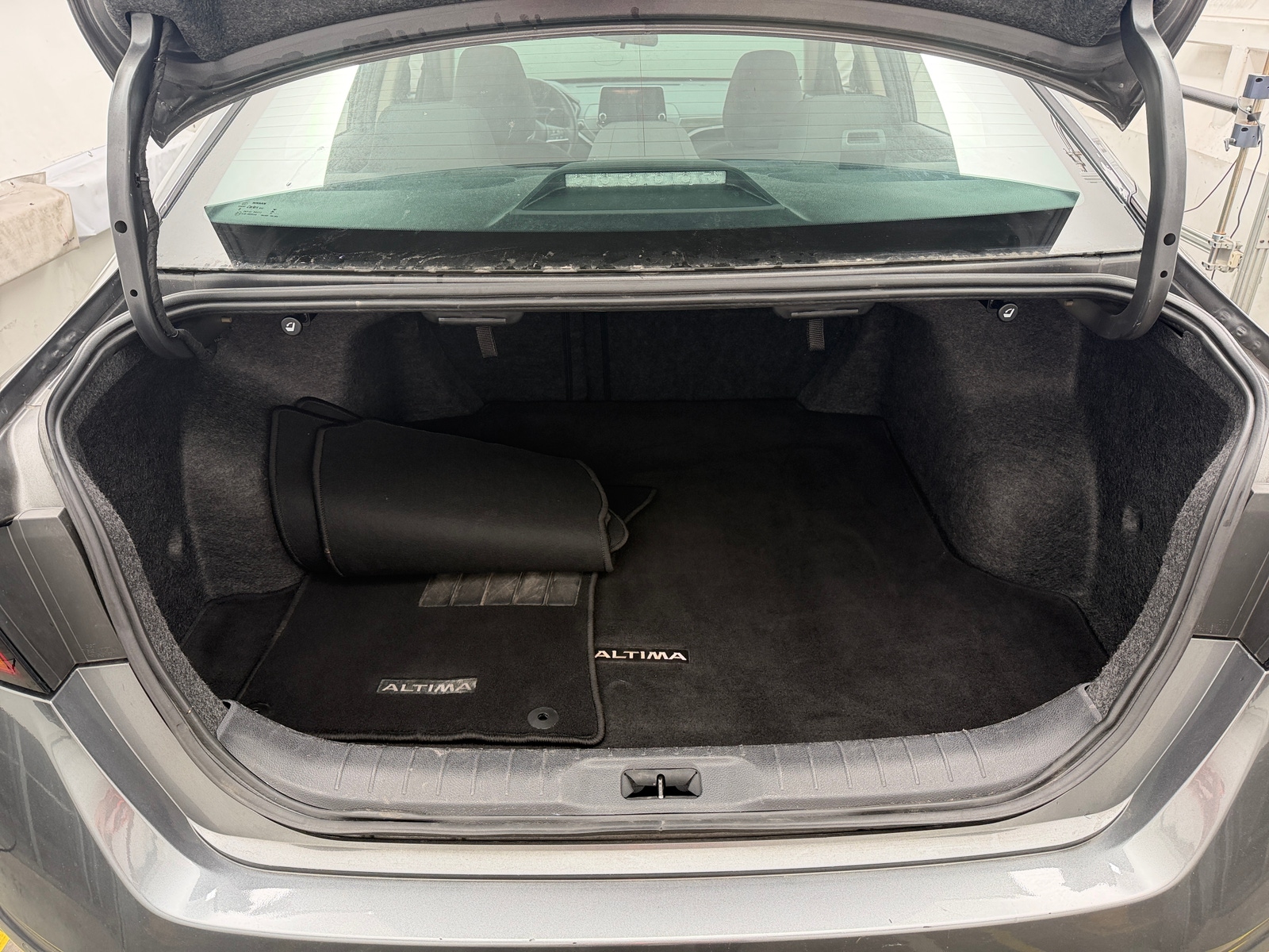 Thumbnail: 2025 Nissan Altima - 7