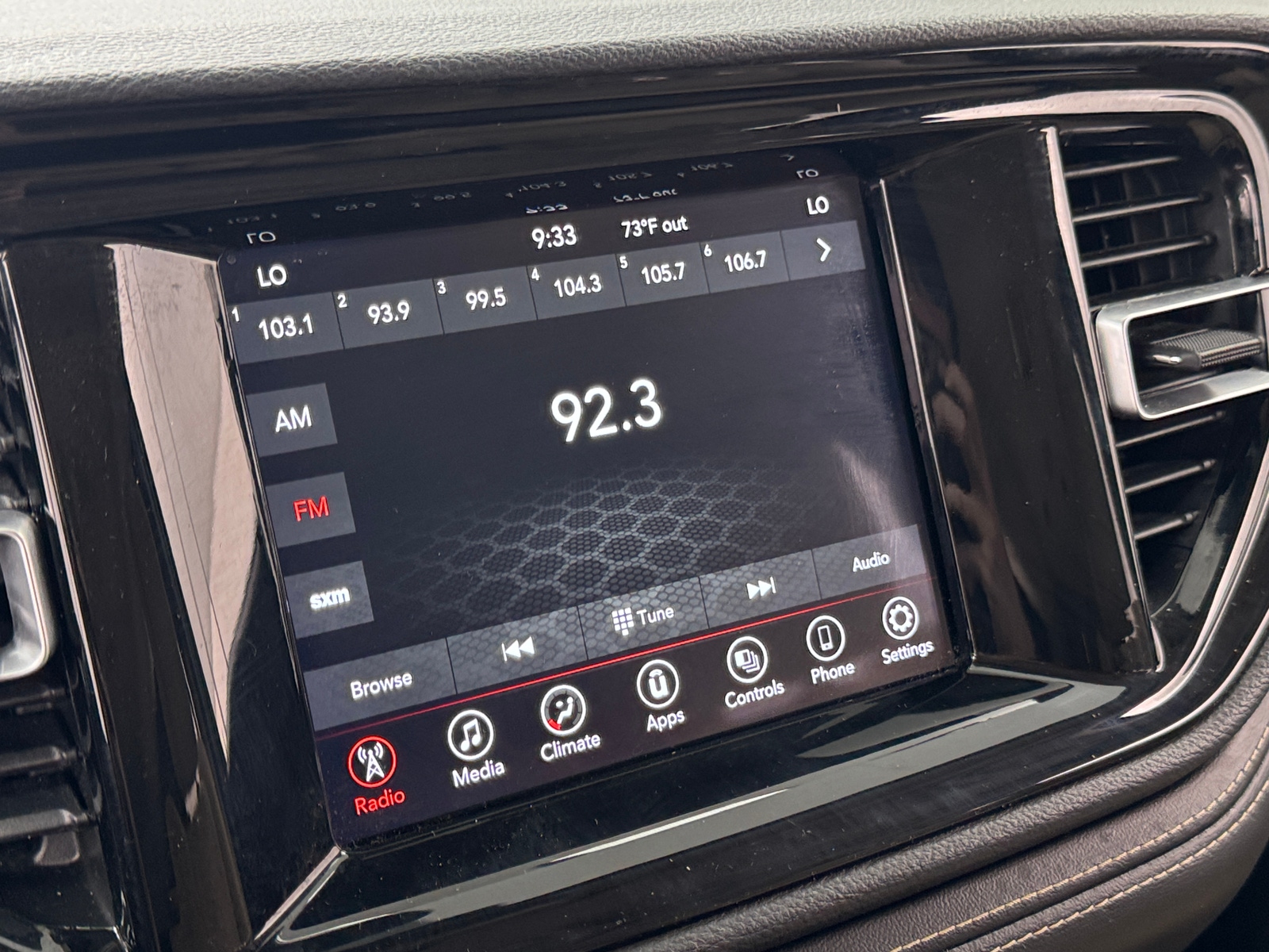 Thumbnail: 2022 Dodge Durango - 4