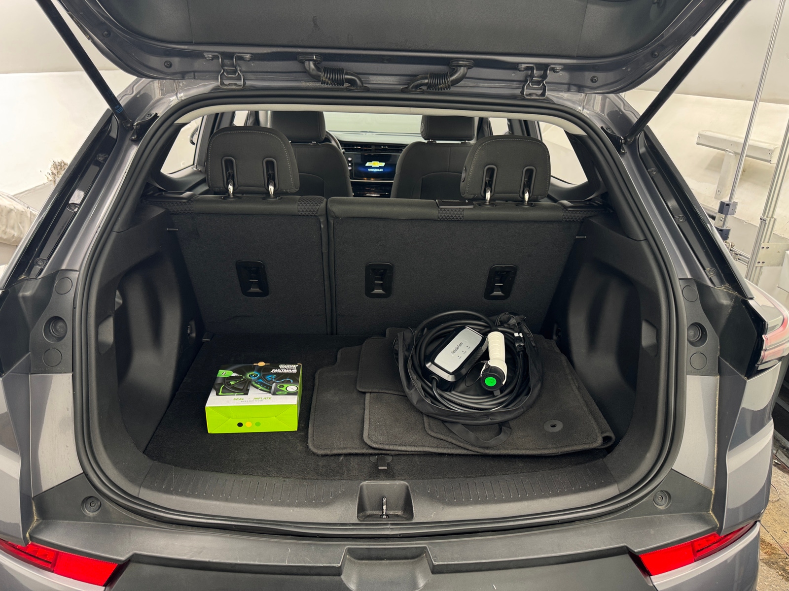 Thumbnail: 2023 Chevrolet Bolt EUV - 7