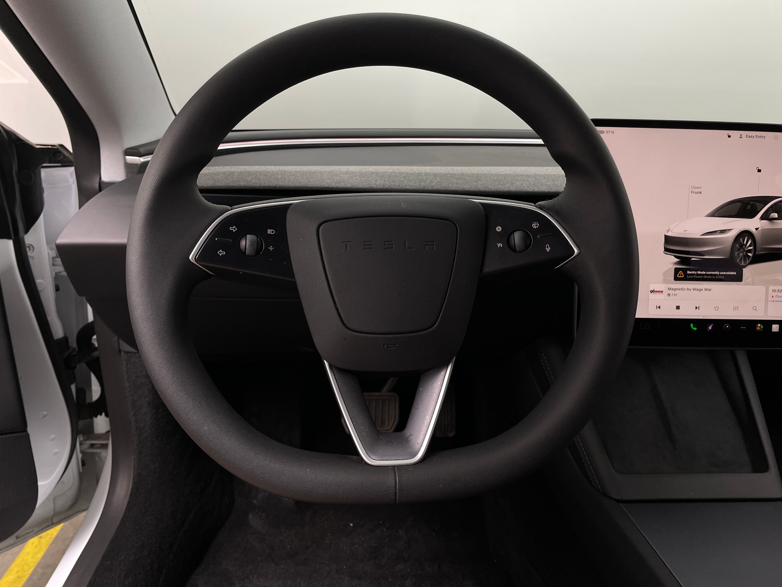 Thumbnail: 2025 Tesla Model 3 - 4