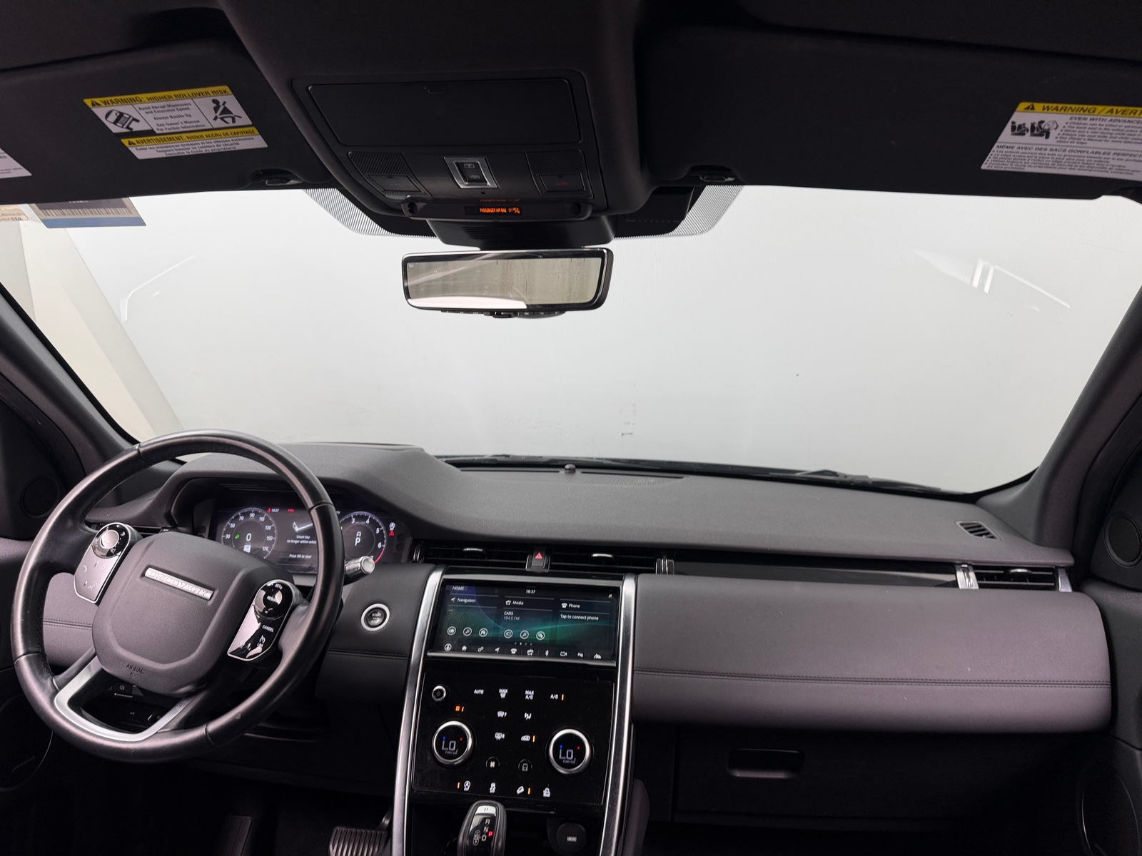 Thumbnail: 2020 Land Rover Discovery Sport - 2