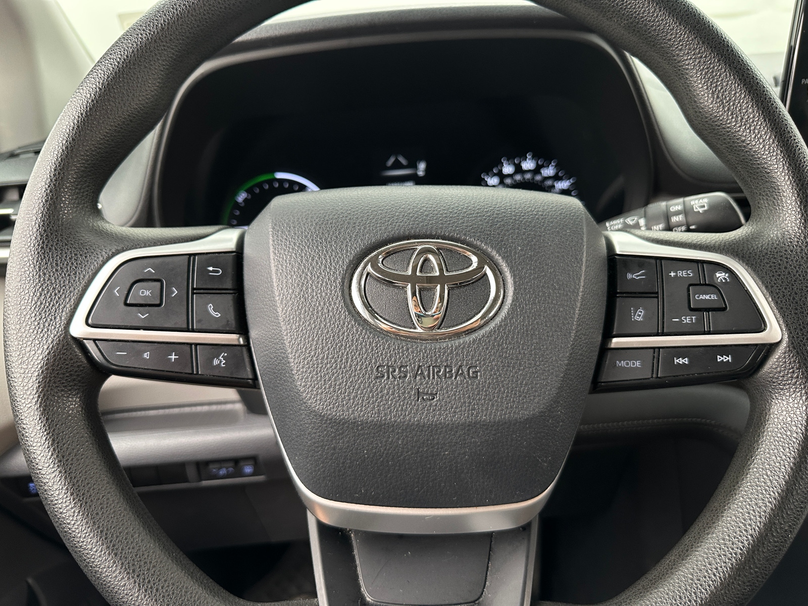 Thumbnail: 2021 Toyota Sienna - 5
