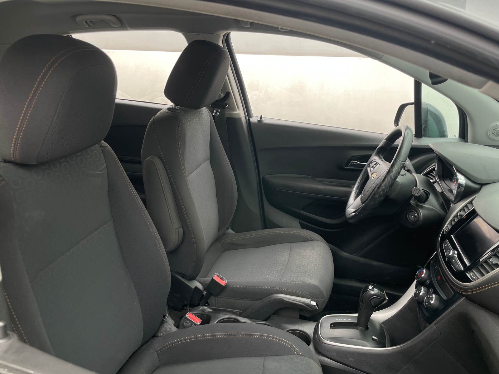 Thumbnail: 2020 Chevrolet Trax - 2