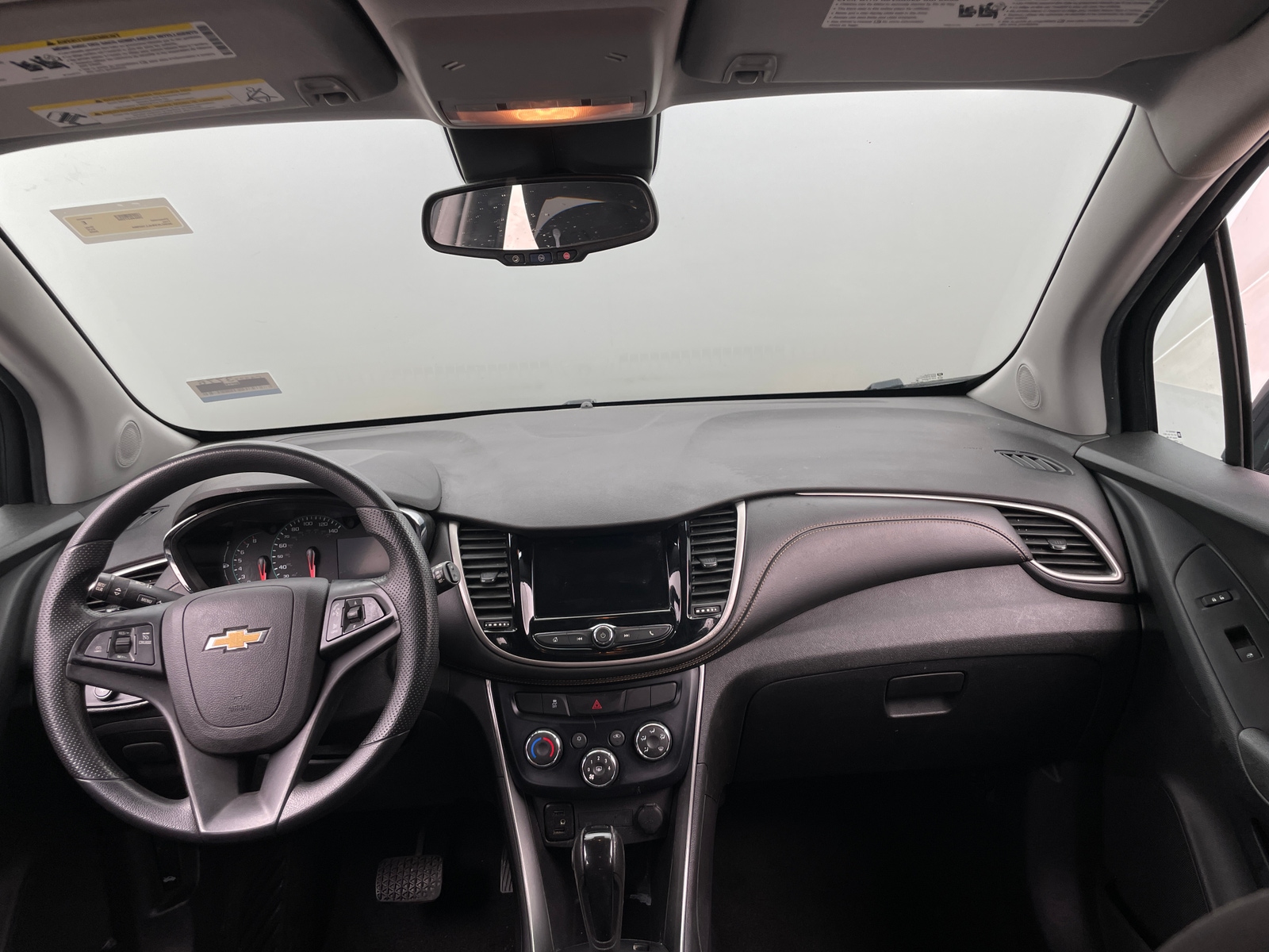Thumbnail: 2020 Chevrolet Trax - 3