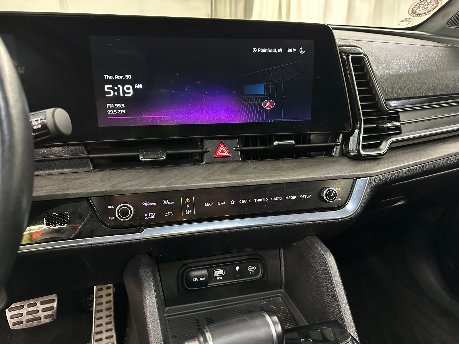 Thumbnail: 2024 Kia Sportage - 3