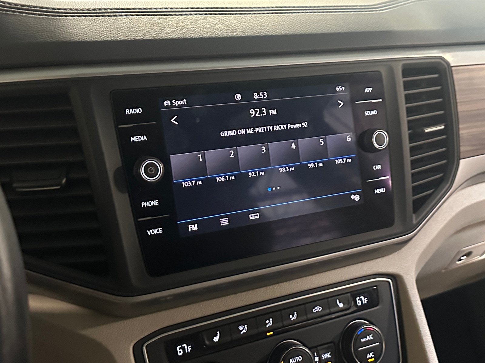 Thumbnail: 2021 Volkswagen Atlas - 3