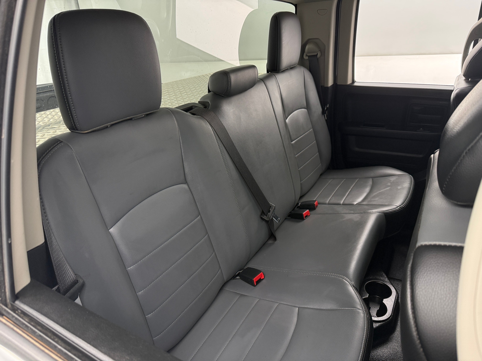 Thumbnail: 2022 RAM 1500 Classic - 6