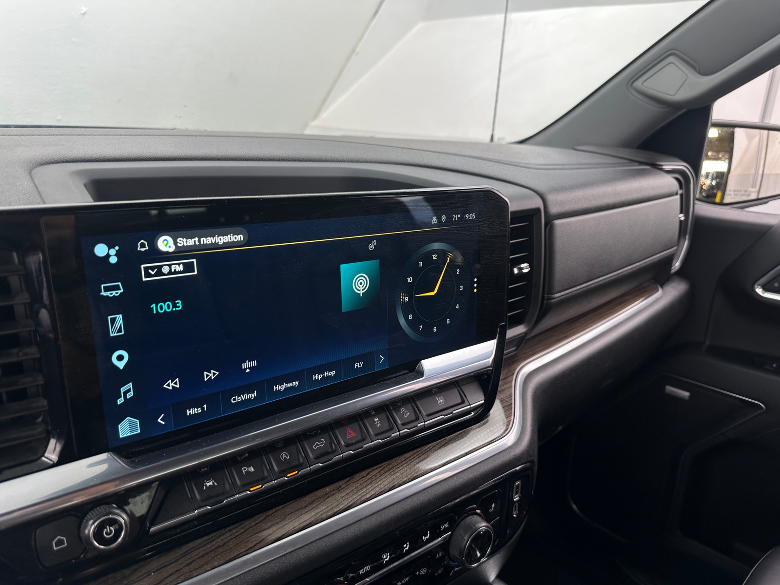 Thumbnail: 2023 Chevrolet Silverado 1500 - 4