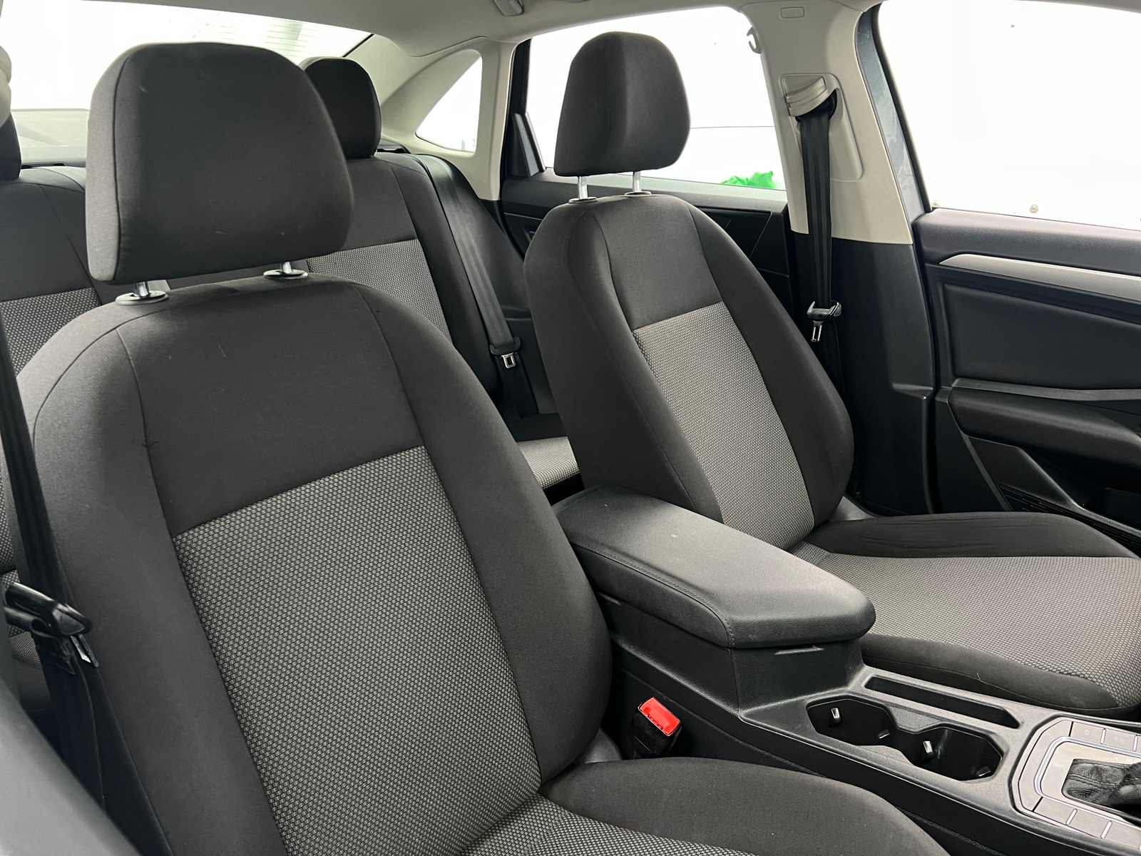 Thumbnail: 2021 Volkswagen Jetta - 2