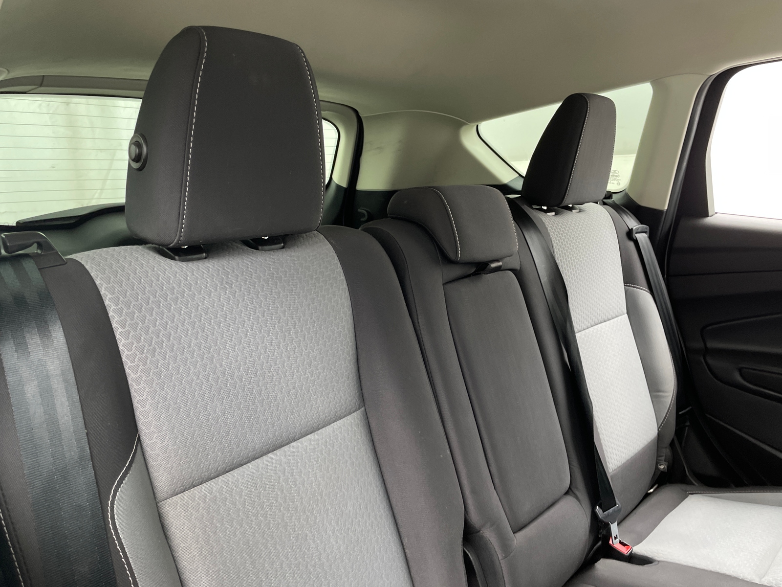 Thumbnail: 2019 Ford Escape - 6
