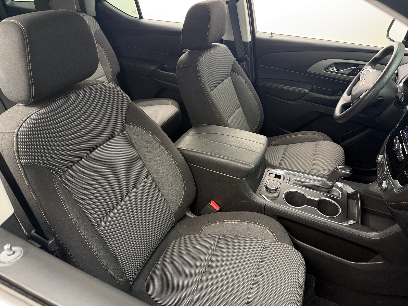 Thumbnail: 2020 Chevrolet Traverse - 2