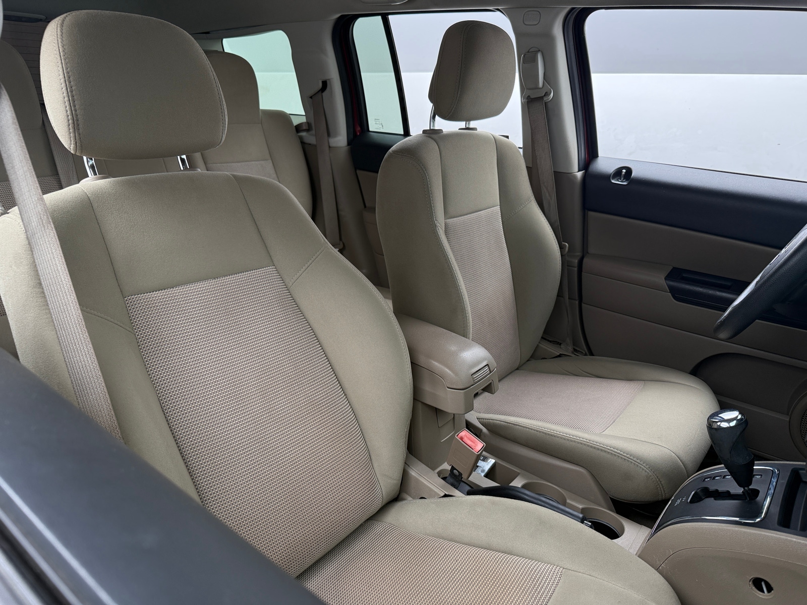 Thumbnail: 2016 Jeep Patriot - 2