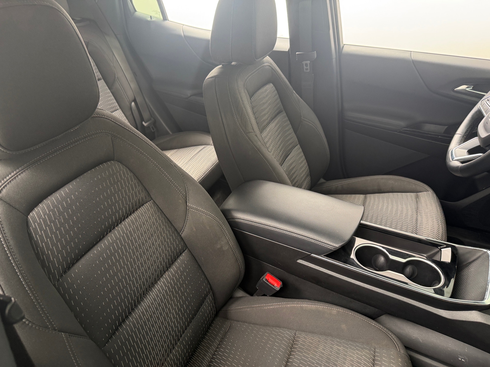 Thumbnail: 2025 Chevrolet Equinox - 2