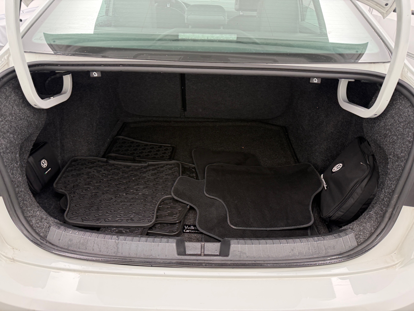 Thumbnail: 2020 Volkswagen Jetta - 6