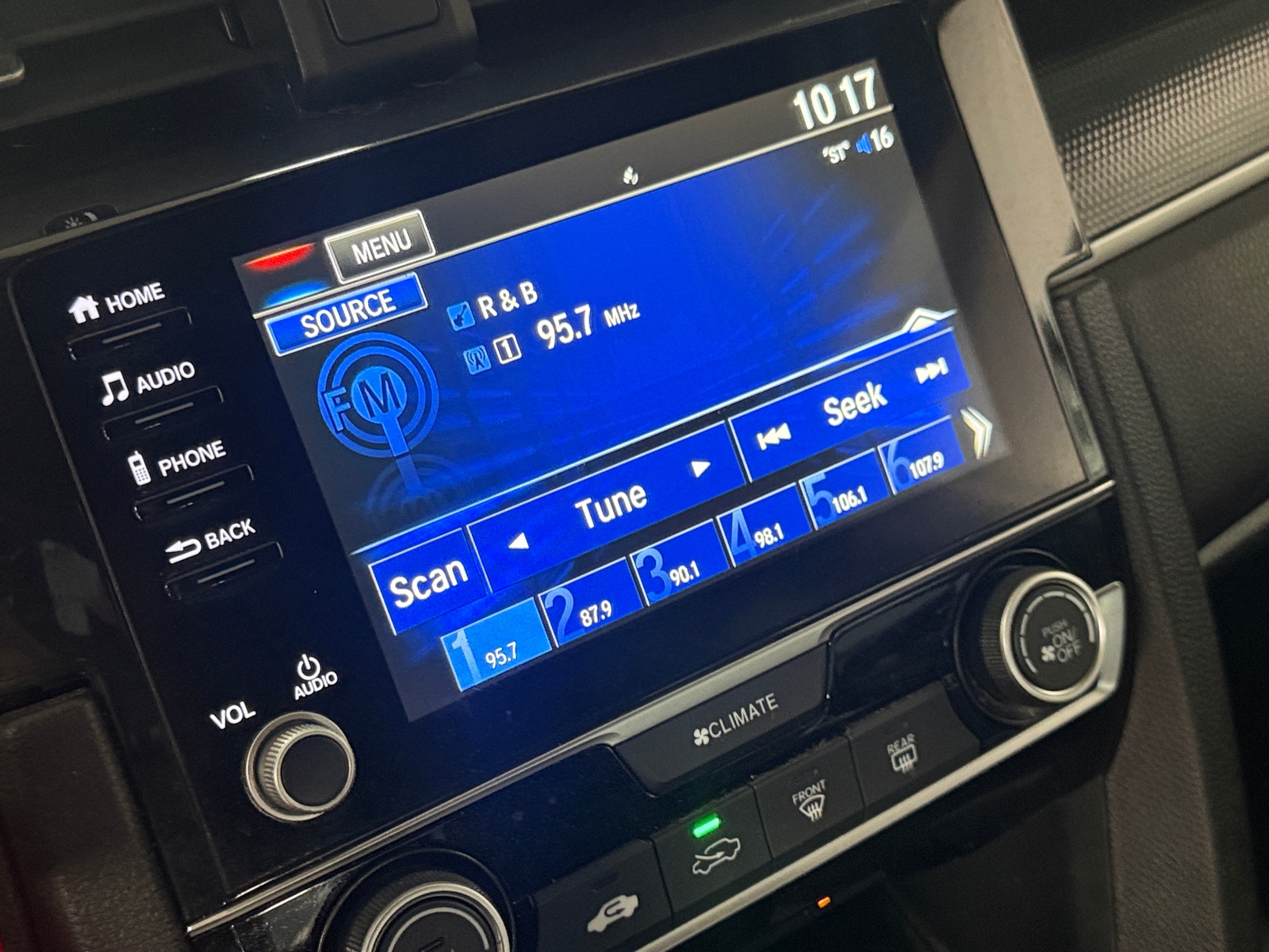 Thumbnail: 2019 Honda Civic - 4