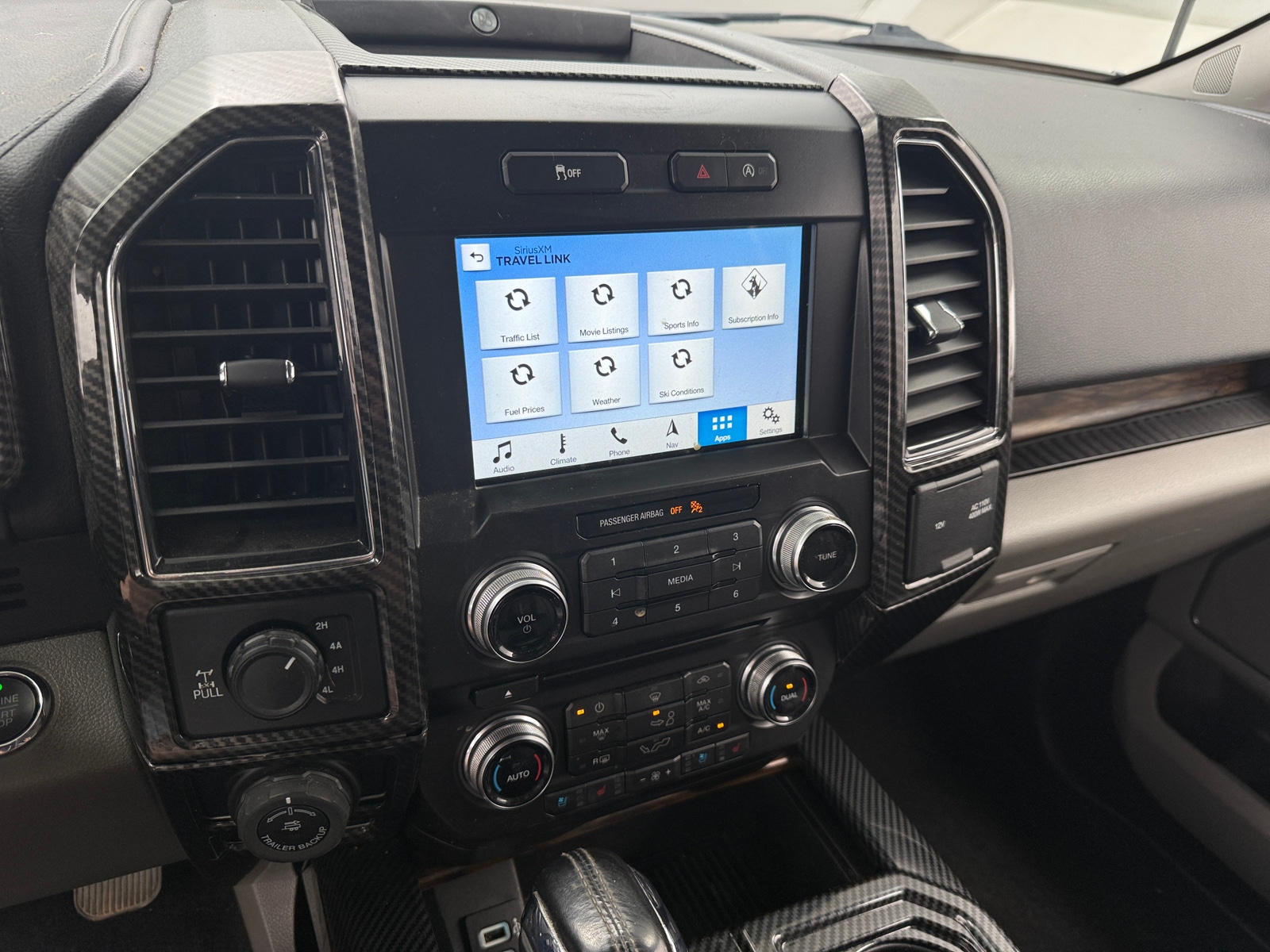 Thumbnail: 2018 Ford Econoline - 3