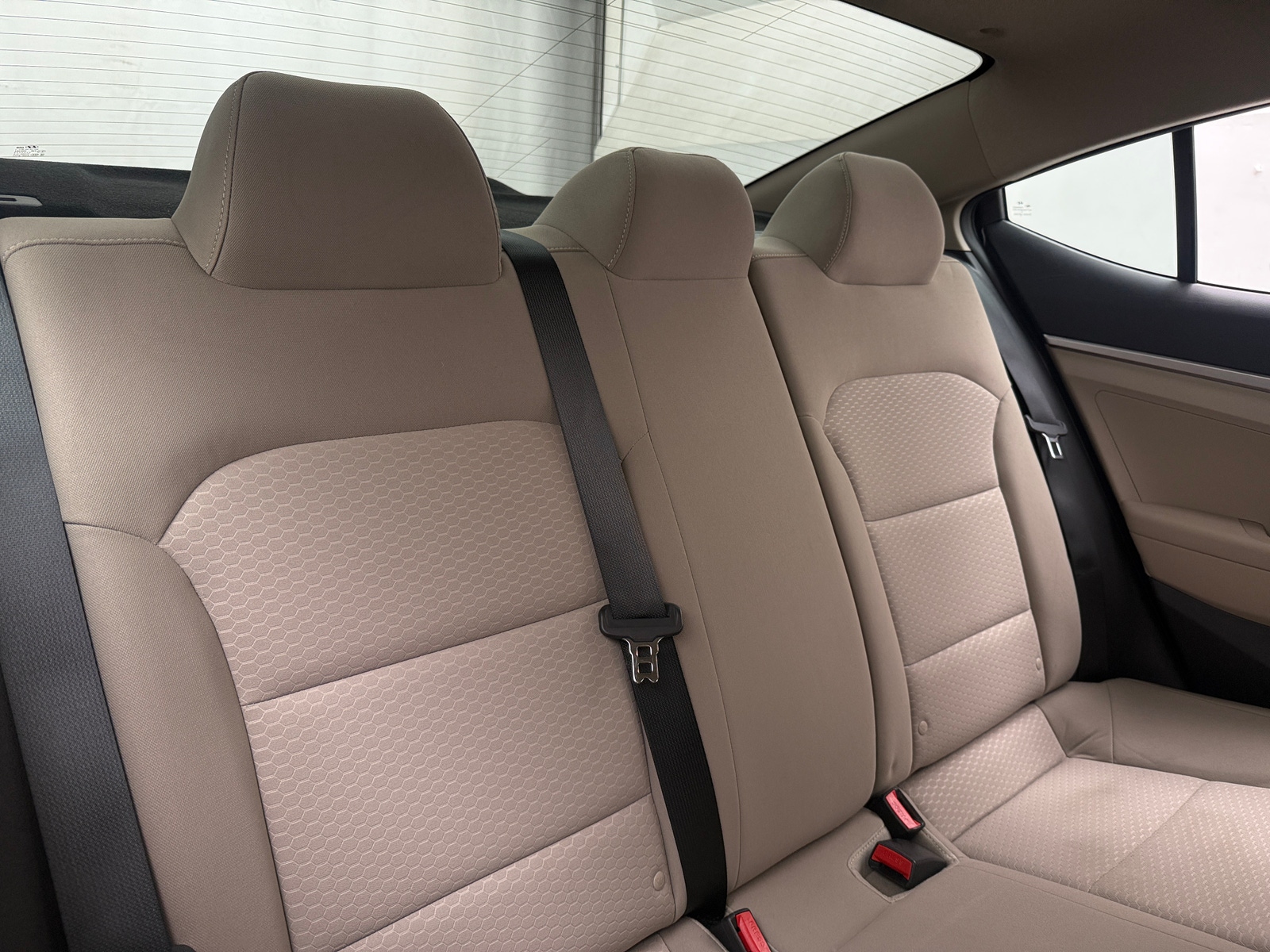 Thumbnail: 2020 Hyundai Elantra - 6