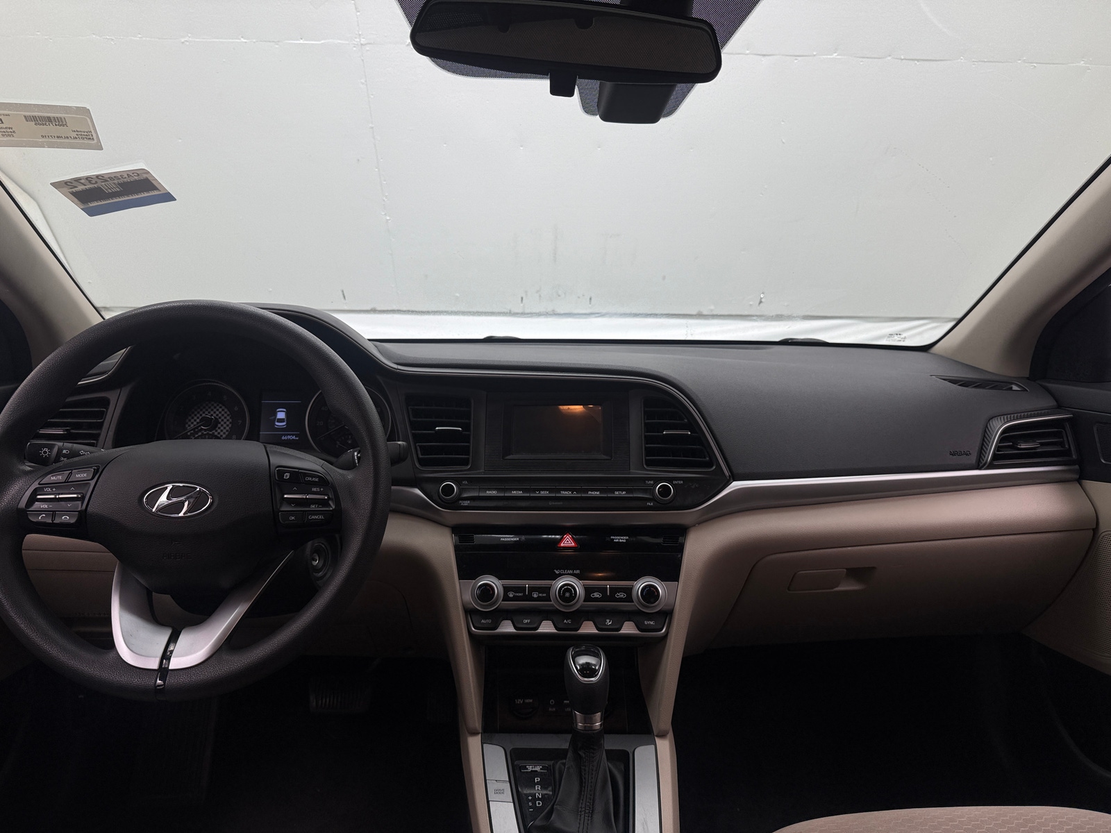 Thumbnail: 2020 Hyundai Elantra - 3